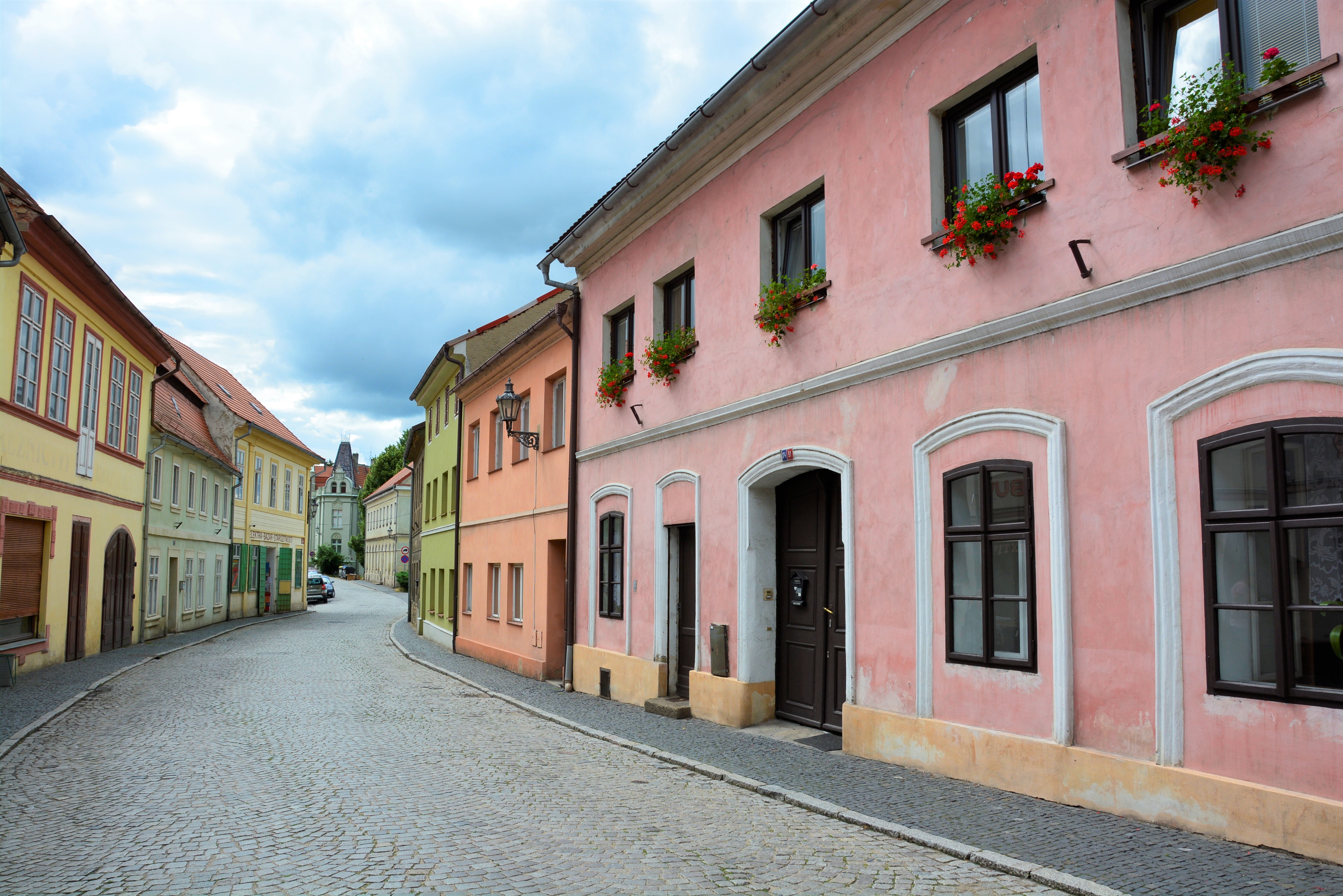 úštěk 2
